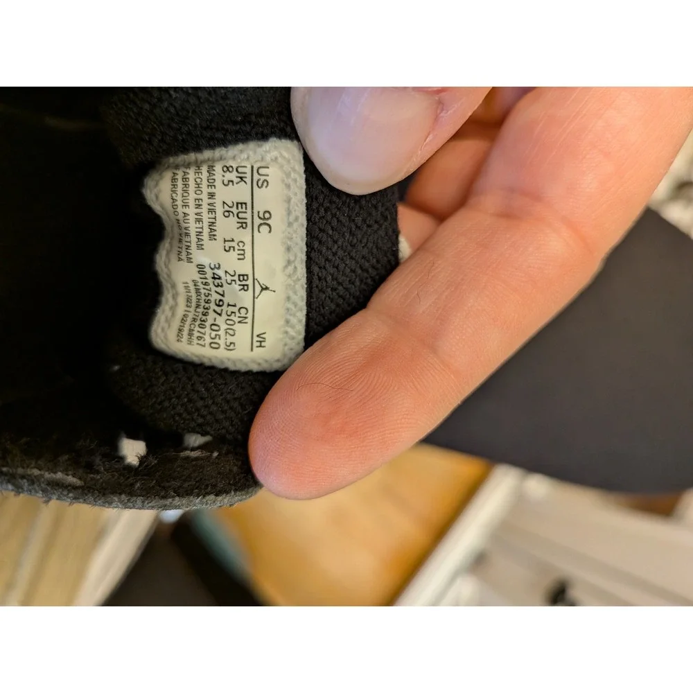 Kids Jordan True Flight‎ Black White Shoes Toddler Size 9C